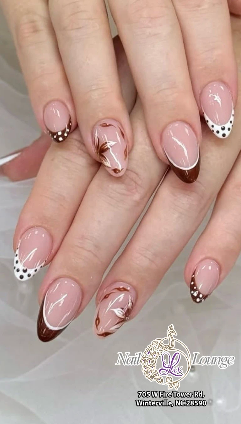 Lux Nail Lounge